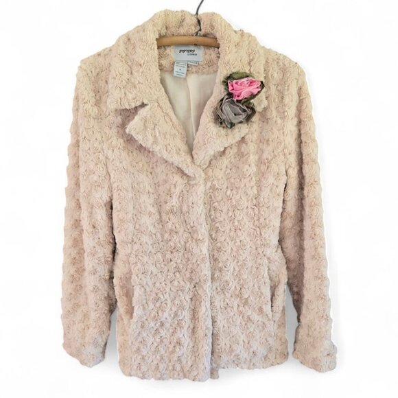 Sisters Outerwear Ivory Faux Fur Jacket Medium Belt & Rose Accent - Picture 5 of 7